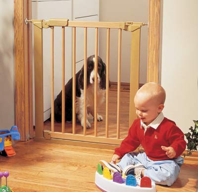 Kidco Center Gateway Beechwood Baby Gate