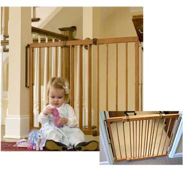 Lascal Baby Gate on Cardinal Gates Wood Stairway Special Child Safety Gate 29 1 2  49 1 2